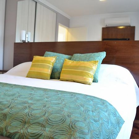At Suites Córdoba Bilik gambar