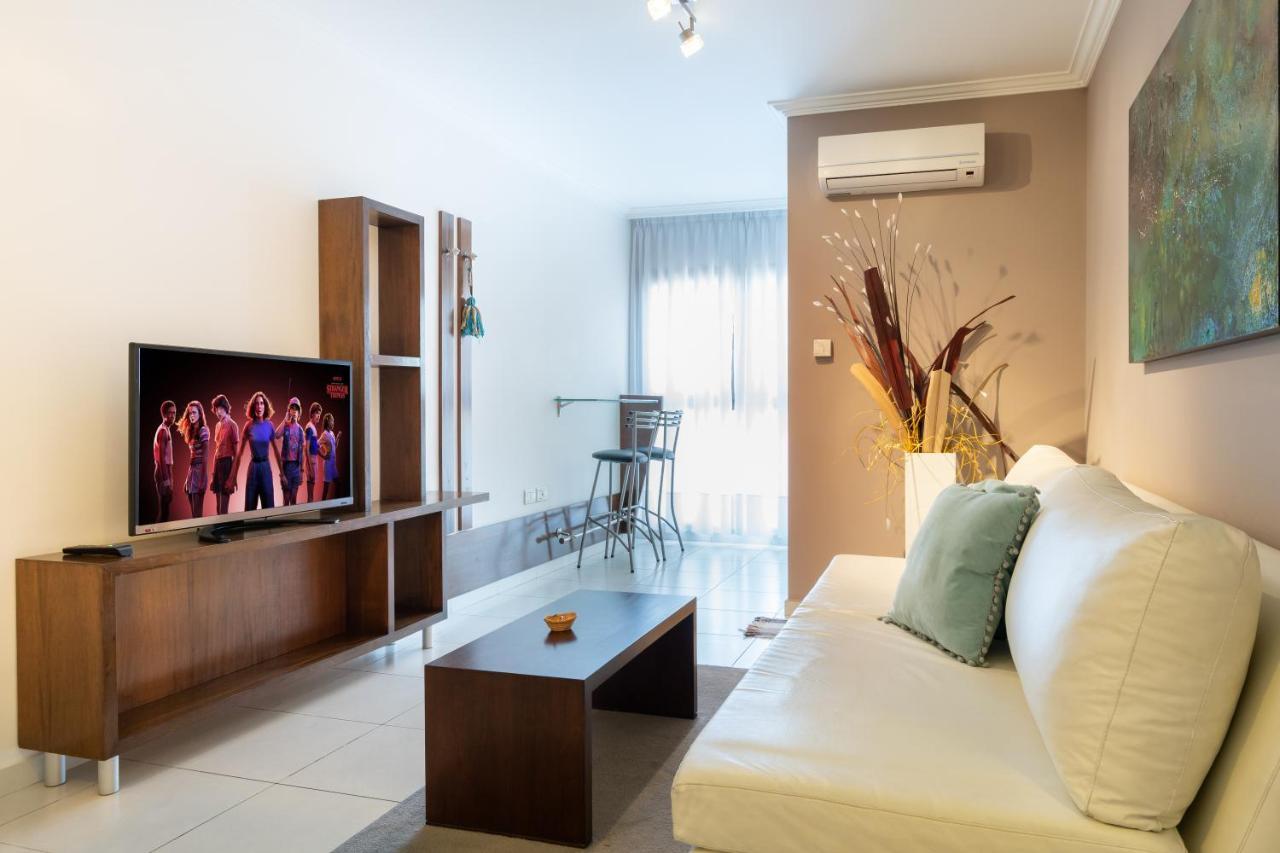 At Suites Córdoba Luaran gambar