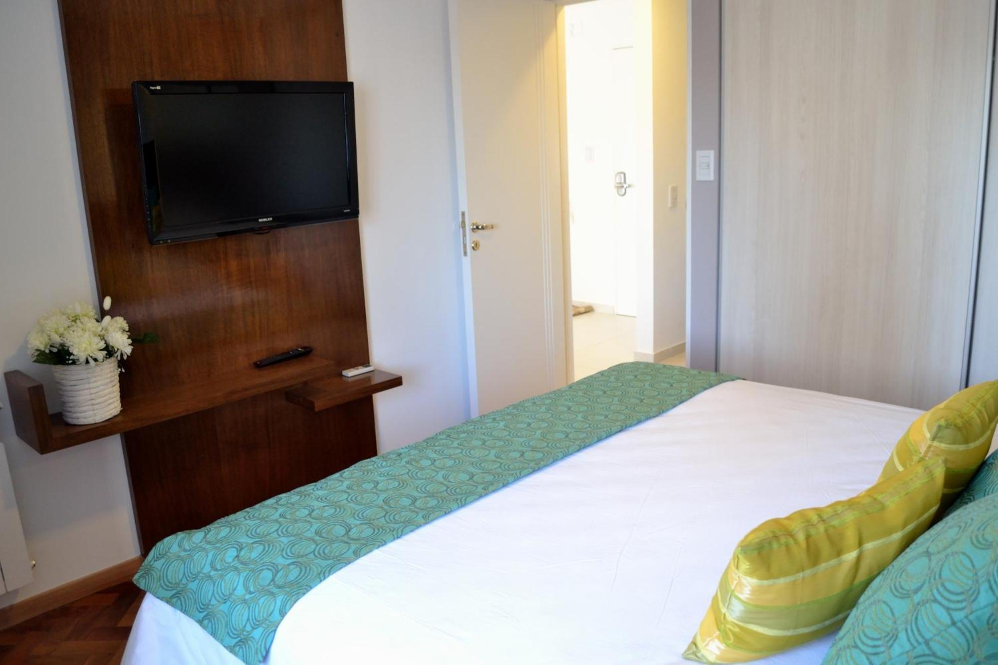 At Suites Córdoba Bilik gambar